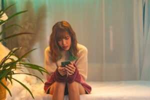 Has Social Media Changed the Way We Process Grief?